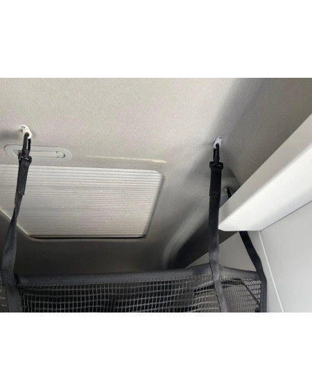 Oczko do montażu siatki górnego łóżka – VW Grand California 600