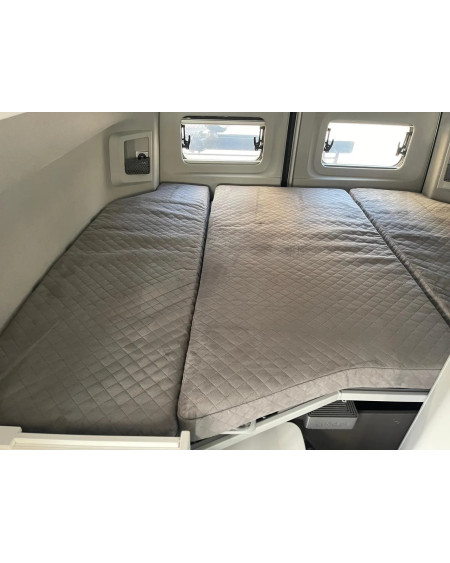 Set of grey mattress fabric covers – custom-fit for the rear bed of the VW Grand California 600