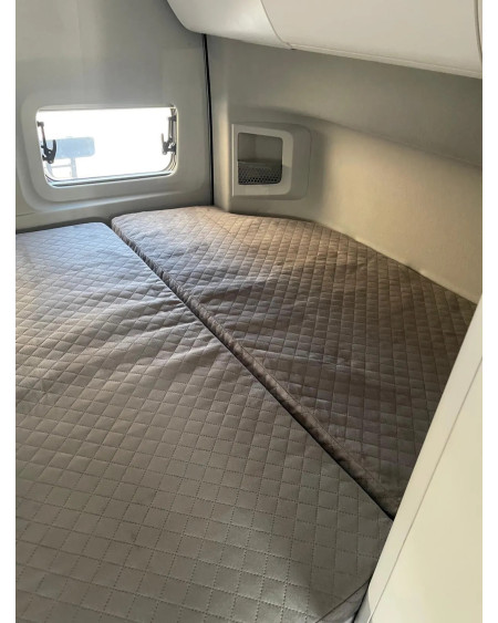 Set of grey mattress fabric covers – custom-fit for the rear bed of the VW Grand California 600