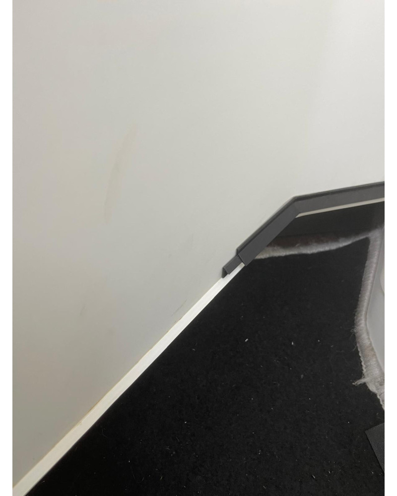 Listwa ociekowa na drzwi łazienki - VW Grand California