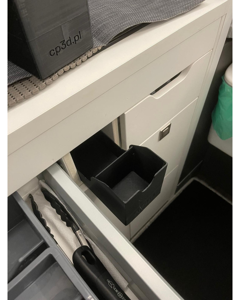 Wkład obok szuflady z przegródką - VW Grand California