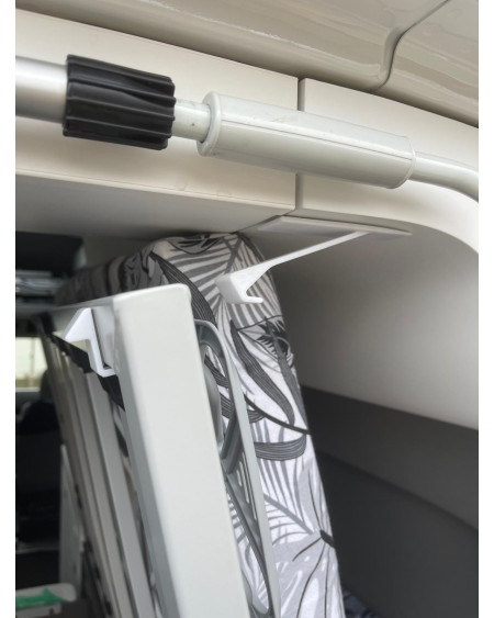 Blokada górna łóżka tylnego - VW Grand California